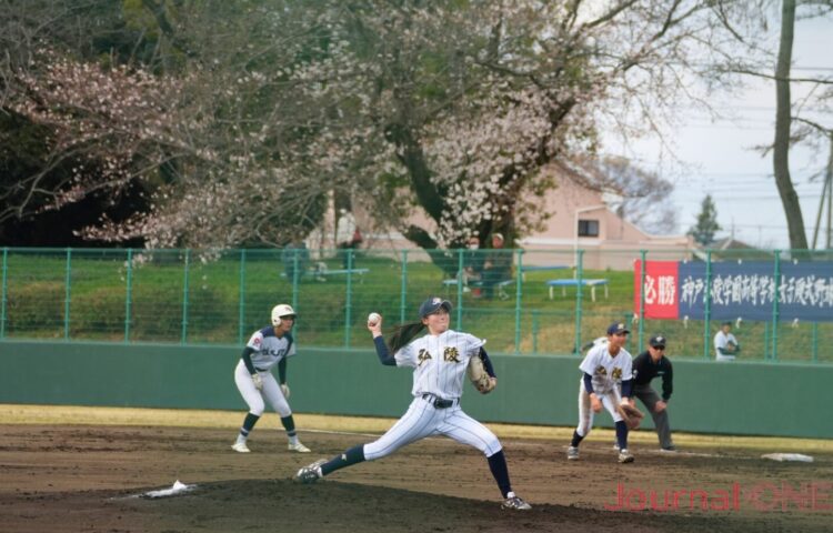 神戸弘陵 準決勝で散る！桜の下で力投する山戸-Journal-ONE撮影