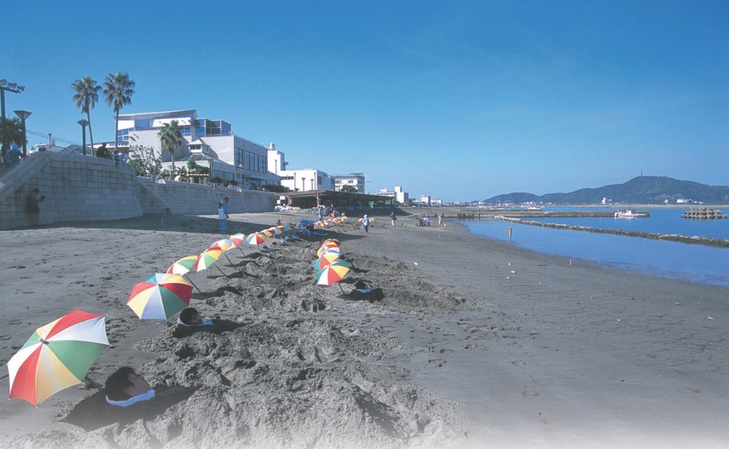 指宿の観光スポット・砂むし風呂