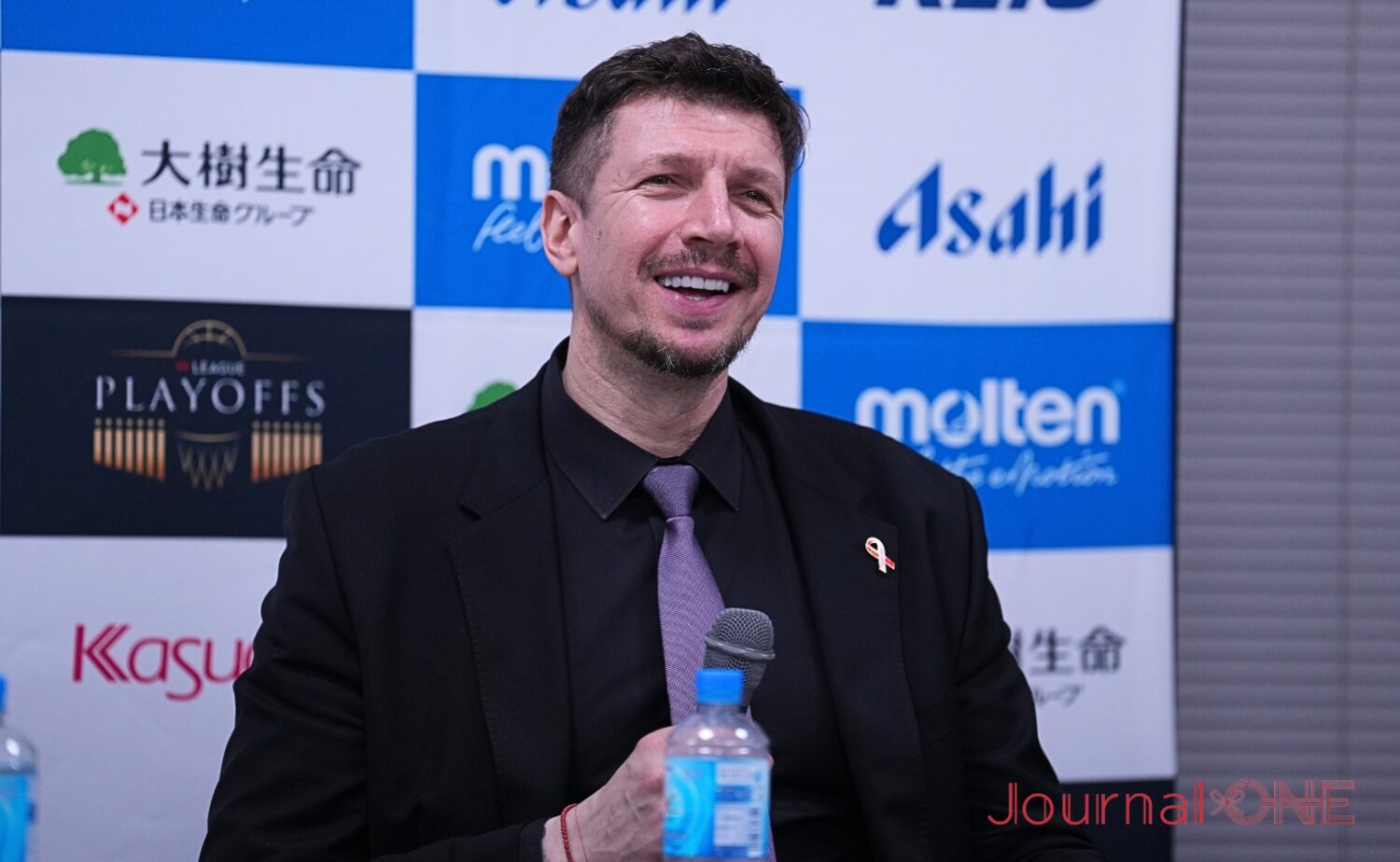 困難を乗り越えた勝利に笑顔のヴグサノヴィッチHC-Journal-ONE撮影