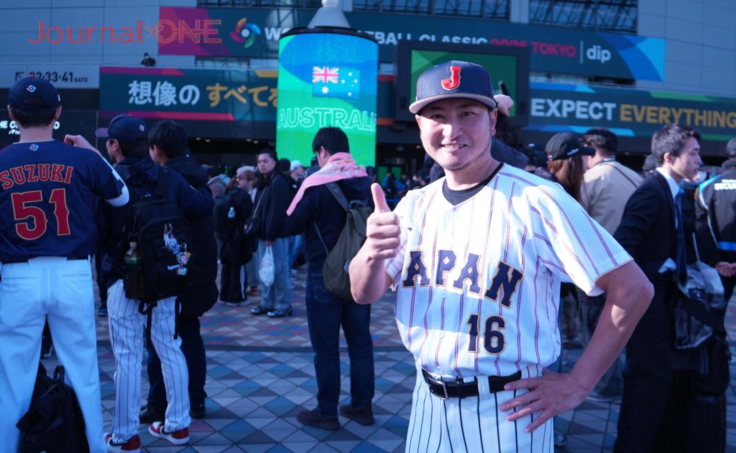 WBC開幕にはミニ谷さんも登場