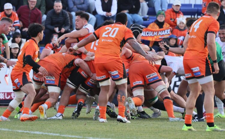 リーグワン首位 強力なFWで首位に立つクボタスピアーズ船橋・東京ベイ