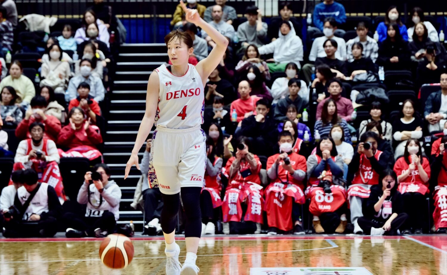 2月のユナイテッドカップ デンソー川井麻衣-永塚和志撮影