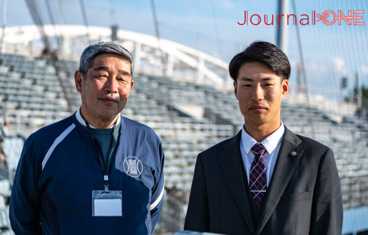 宮崎朗理事長と竹内海人学生本部委員長