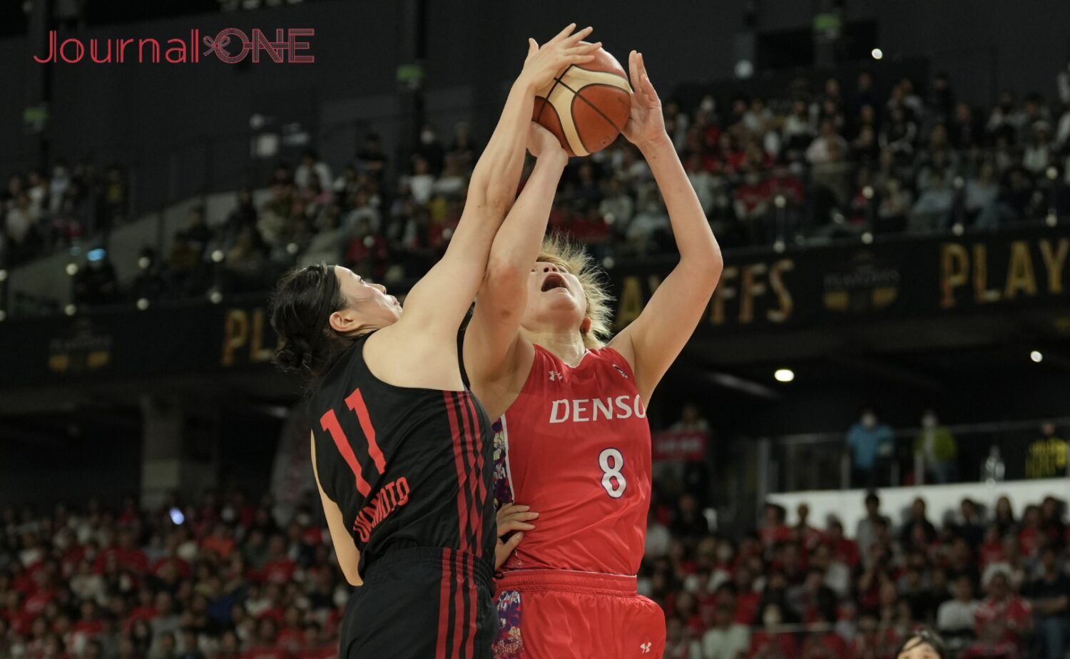 Wリーグファイナル 第３戦の激しい攻防-Journal-ONE撮影