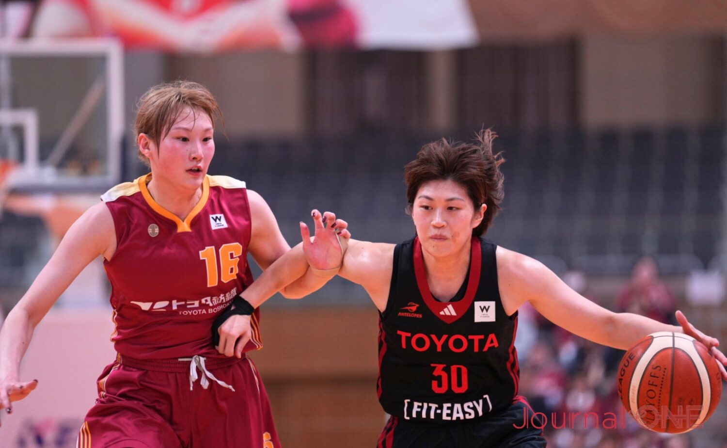 Wリーグ セミファイナル第3戦 アンテロープス・三浦とサンシャインラビッツ・奥山の攻防-Journal-ONE撮影