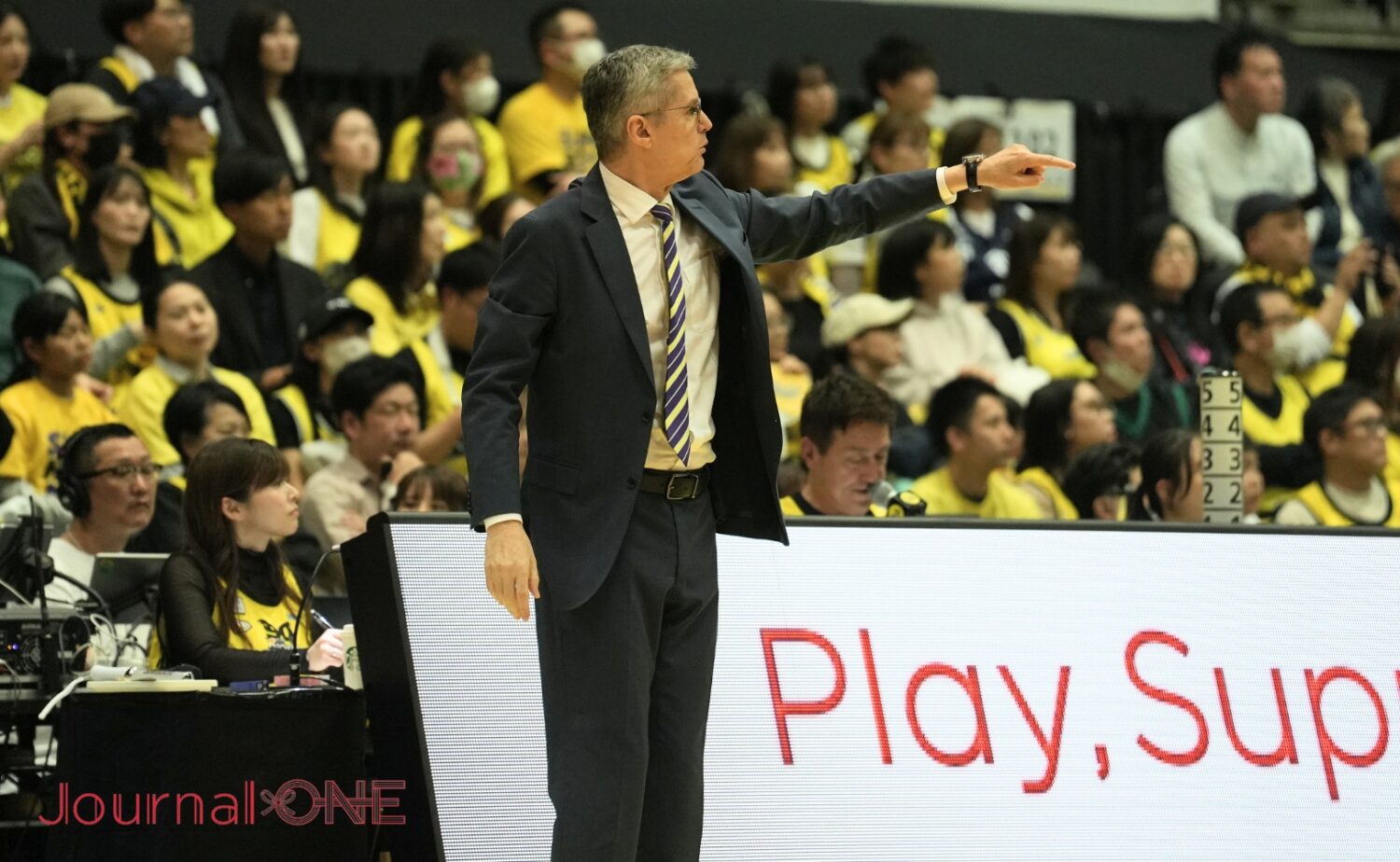 ありがとう青学 欧州バスケの名将・マルティッチHC-Journal-ONE撮影