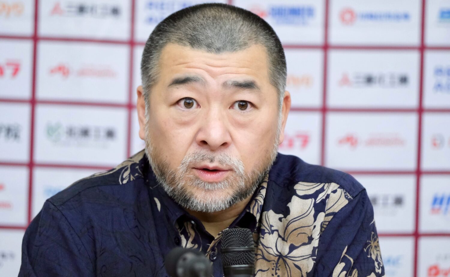 日本代表でも指揮を執る桶谷大HC-永塚和志撮影