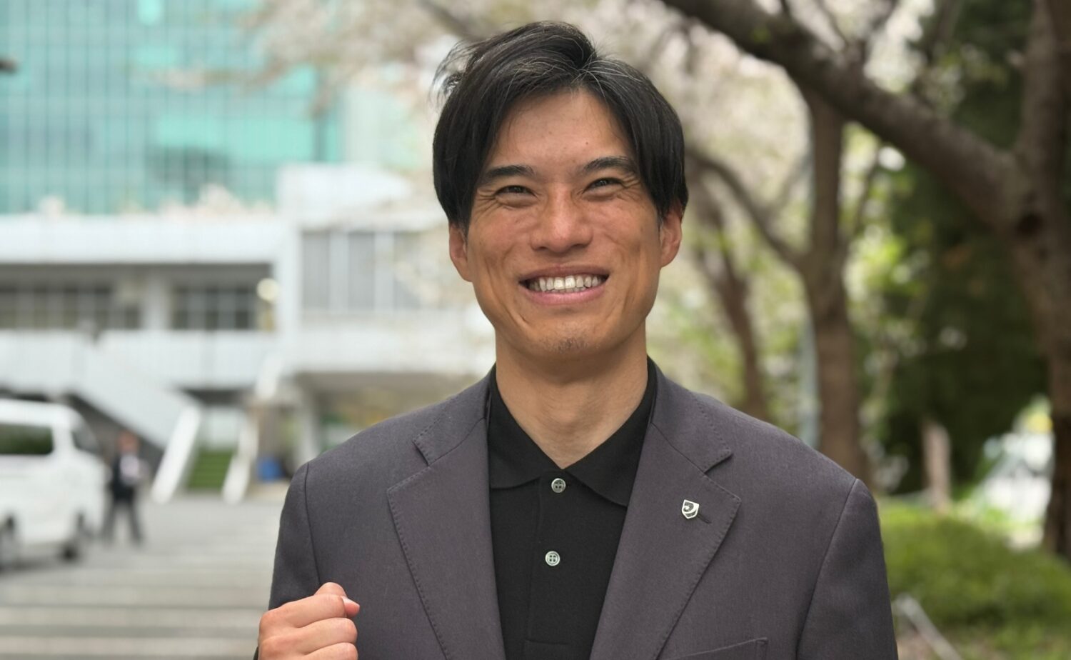 自身もOBで、スタッフで活躍した後、2020年からGMとなった西辻氏‐斉藤健仁撮影