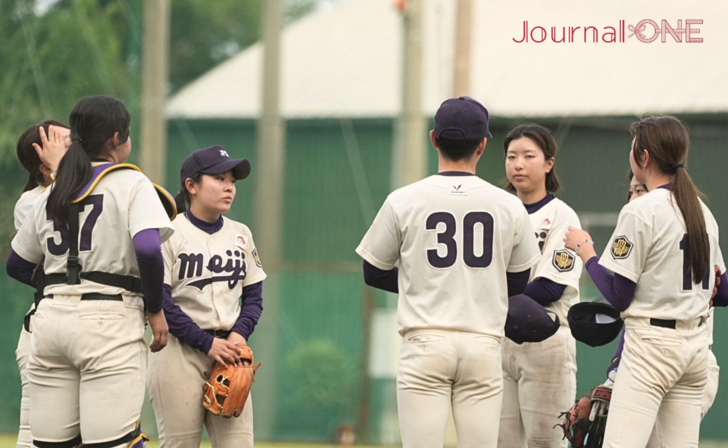 女子野球 大会初参戦の明治大学の選手たち‐Journal-ONE撮影